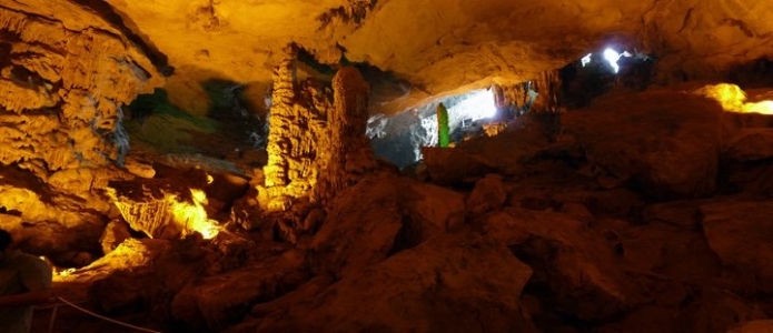 71635_439622675355_586990355_5680136_2098147_n